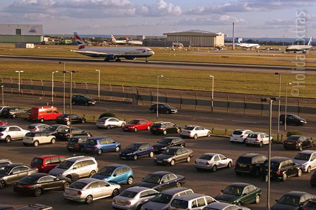 heathrow hotels with car parking