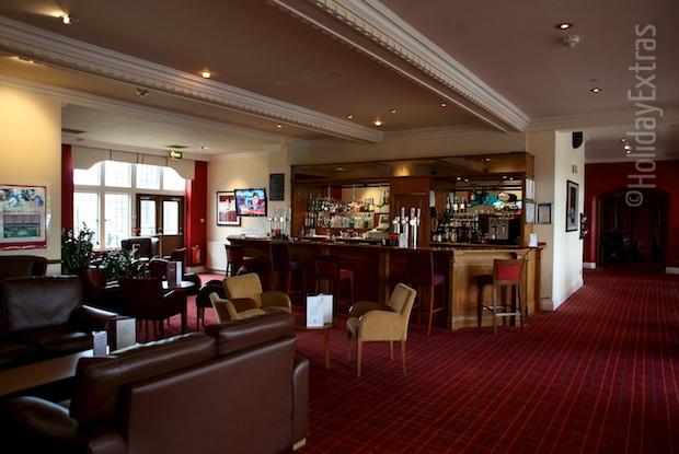 The bar at the Mercure Leeds Parkway hotel