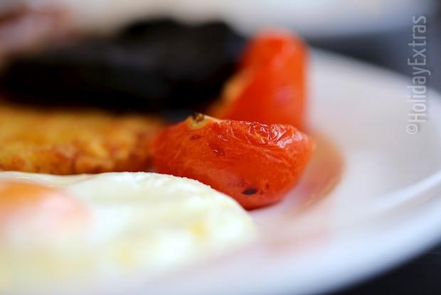 English breakfast at the Crowne Plaza Liverpool